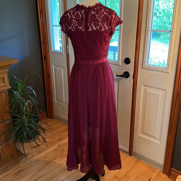 Miusol High-Low, Lace and Sheer Dress - Picture 2 of 8